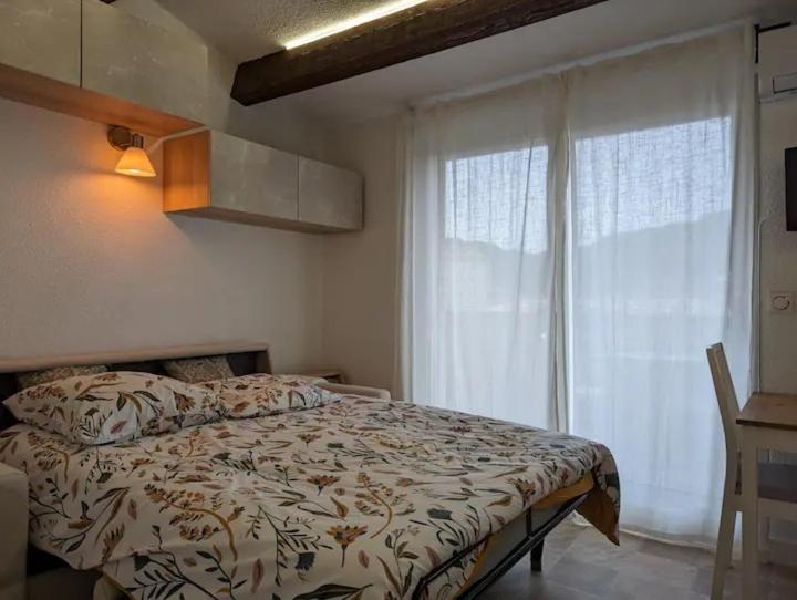 Appartement Pinede Piscine Clim Proche Plage Village Naturiste 아그 외부 사진